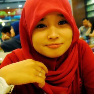 maulida isnaini profile icon