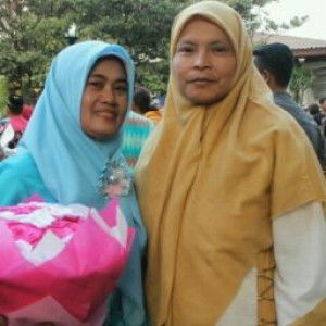 ira novita profile icon