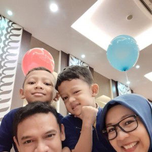 Adhisty Nurpermatasari profile icon