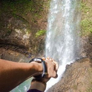 via oktavias profile icon