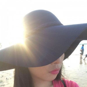 Elvina Chandra profile icon