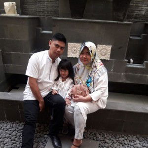 Ria Resti Fauji profile icon