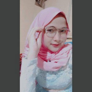 CicilliaDewiioktaryanti profile icon