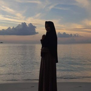 Yolanda Iza Desti profile icon