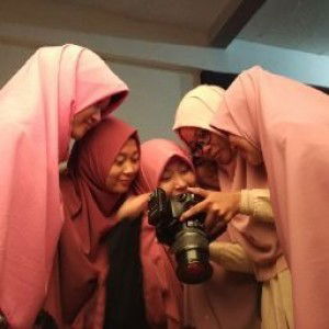 Enti Yulita profile icon