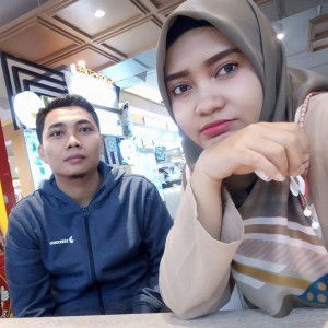 Nia Handayani profile icon