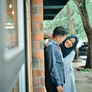 Leli Akmalia profile icon