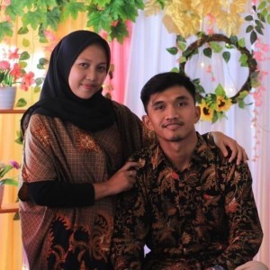 Wiwin Yulianti profile icon