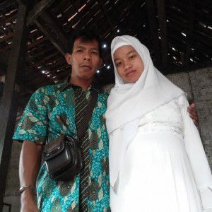 Tri Rahmawati profile icon