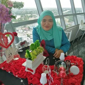 Noorul Azira profile icon