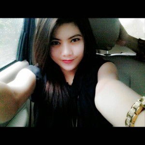 Dewi Puspitasari profile icon