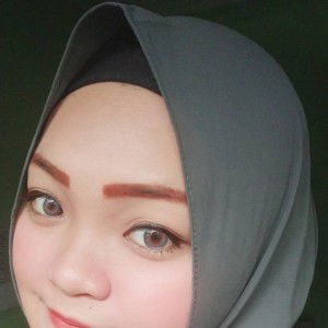 Nani Wahyuni profile icon