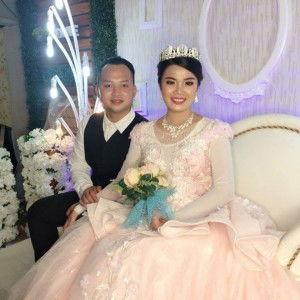 Julia Muari profile icon