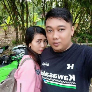 Dian Ayu Puspitasari profile icon