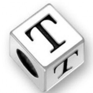 tria andriani profile icon