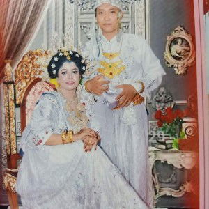 Rhey Rhey profile icon