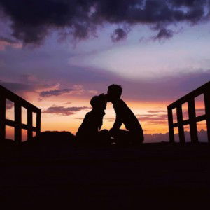 Ratna Acip profile icon