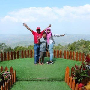 Yana Ratna profile icon