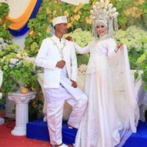 Fifi Riska Pertiwi, S.H profile icon