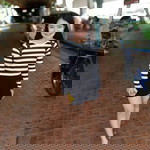 Luntom Jung profile icon