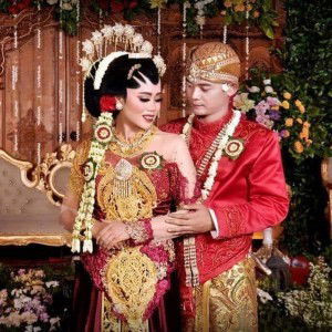 Tri Wilasari profile icon