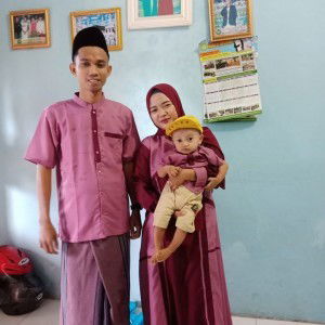 Een Junaenah profile icon