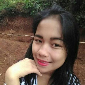 Yulianti Putri profile icon