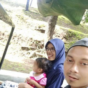 Yuni Dwi Indriyani profile icon