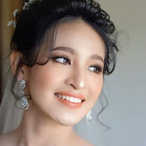 NongGam Ruttana profile icon