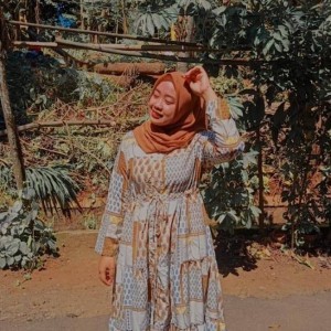 Dhinnie Soediro Nichlany Oey profile icon