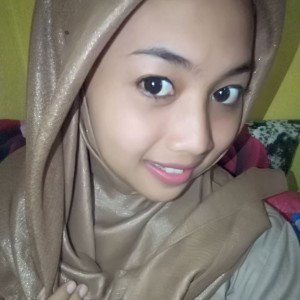 Putri Izky profile icon