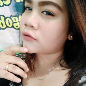 Monica Cahya profile icon