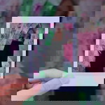 Ita Fitriani profile icon