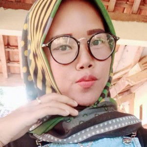 Whin Widia Watty profile icon