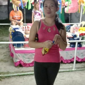 Rose Santiago Cenas profile icon