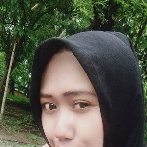 Yuliana Ingin Bhgiasllu profile icon