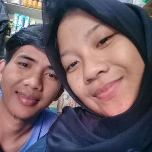 Aprianie April profile icon