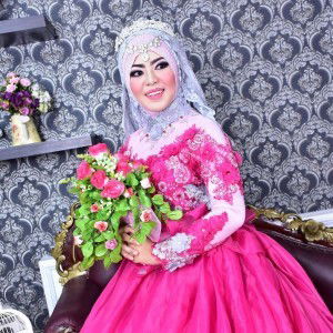 Sri Pujiawati profile icon