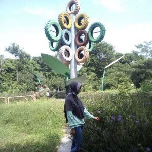 Azizah Faikotul profile icon