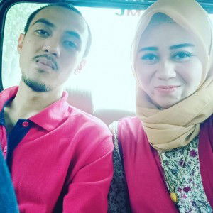 Elok Febriana profile icon