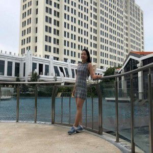 Yen Nhi profile icon