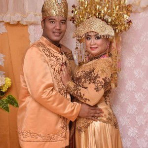 Isnaini Radi profile icon