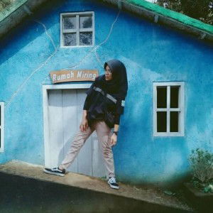 Elsa Lediyatika profile icon