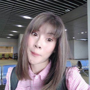 Fern Kamolrat profile icon