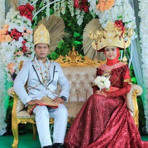 Nur Alpi Andayani profile icon