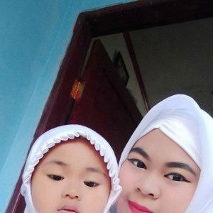 Rini Sulistyani profile icon