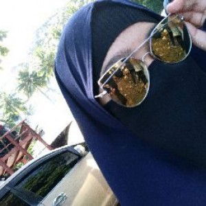 Deliana Ali profile icon