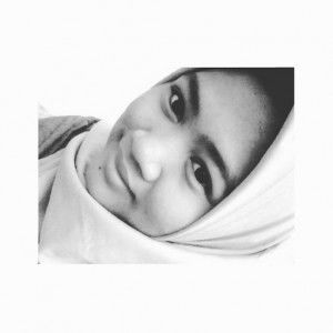 petite aniq profile icon