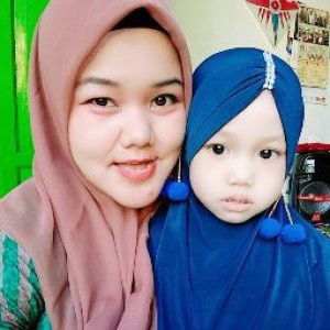 Siti Susanti profile icon