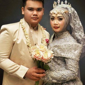 Yuni Sulastri profile icon